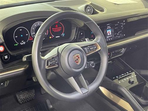 2024 Porsche Cayenne