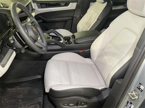 2026 Porsche Cayenne Cayenne E-Hybrid