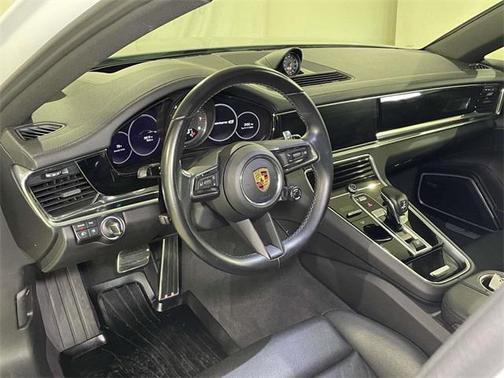2022 Porsche Panamera 4S
