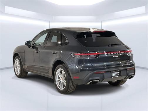 2025 Porsche Macan