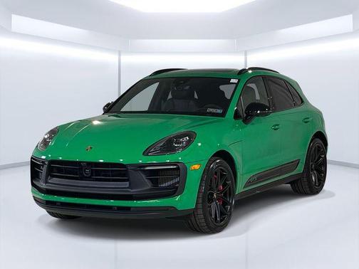 Python Green 2026 Porsche Macan Macan GTS