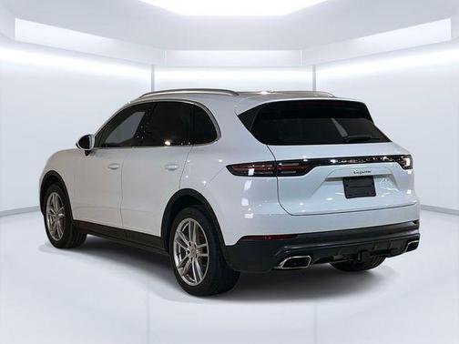 White 2023 Porsche Cayenne Cayenne
