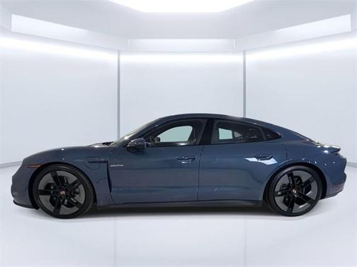 2025 Porsche Taycan 4