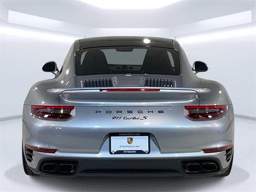 2019 Porsche 911 Turbo S