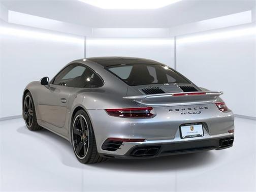 2019 Porsche 911 Turbo S