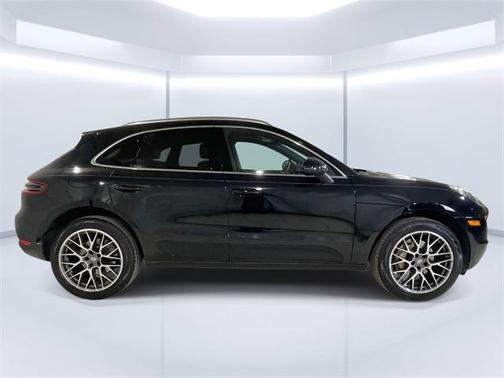 2018 Porsche Macan S
