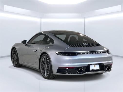 2022 Porsche 911 Carrera 4S