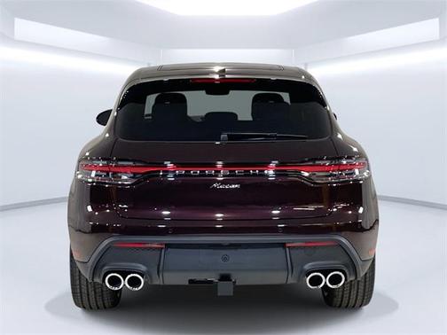 2026 Porsche Macan 