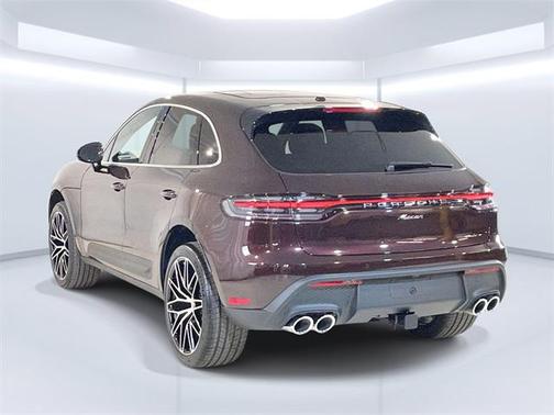 2026 Porsche Macan 