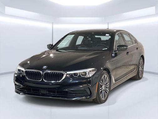 Black Sapphire Metallic 2019 BMW 540 xDrive