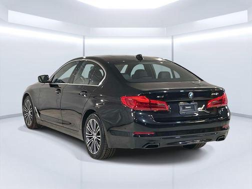 Black Sapphire Metallic 2019 BMW 540 xDrive