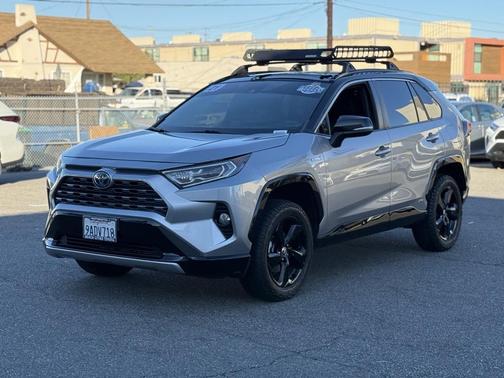 2021 Toyota RAV4 Hybrid SE