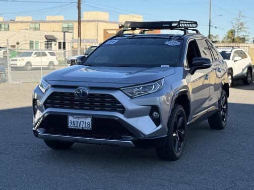 2021 Toyota RAV4 Hybrid SE