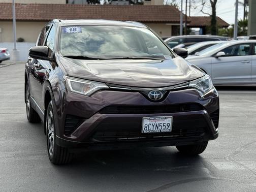 2018 Toyota RAV4 LE