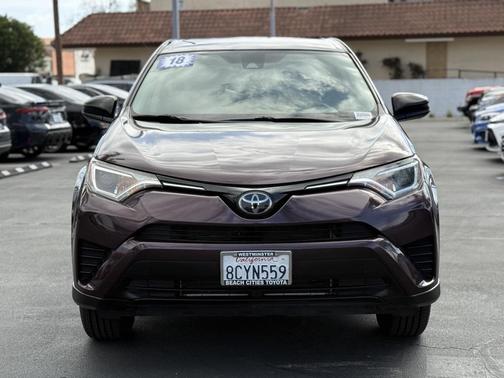 2018 Toyota RAV4 LE