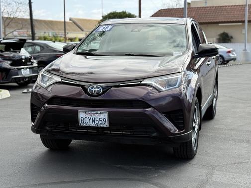 2018 Toyota RAV4 LE