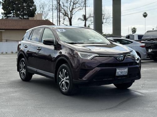 2018 Toyota RAV4 LE