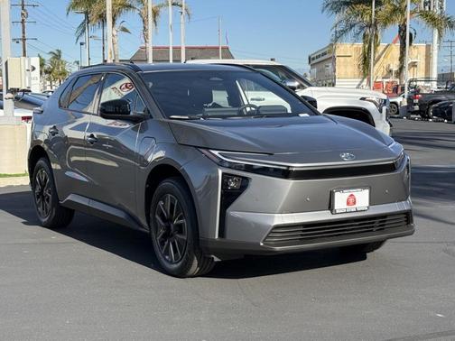 2026 Toyota bZ XLE Plus