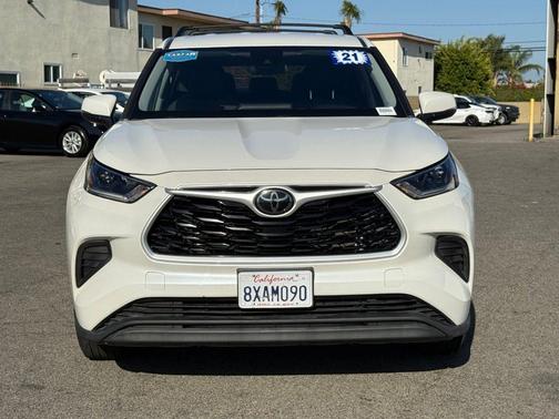 Blizzard Pearl 2021 Toyota Highlander L