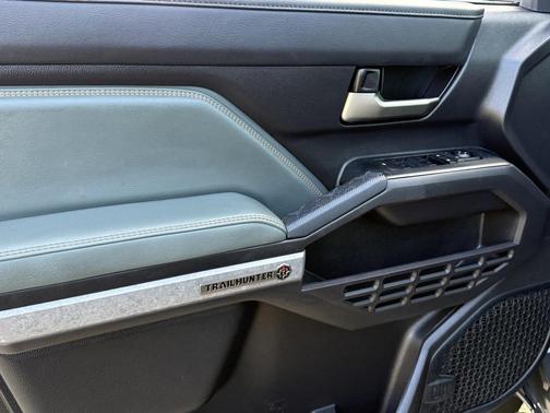 2024 Toyota Tacoma Hybrid Trailhunter