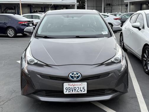 2016 Toyota Prius Three