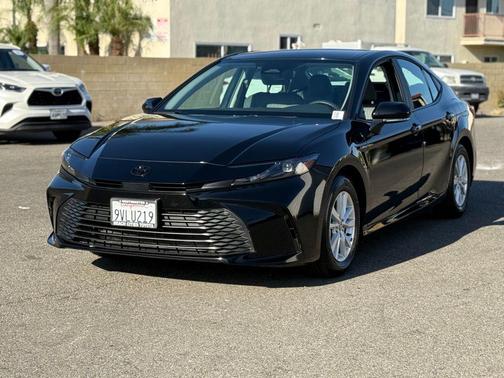 Black 2025 Toyota Camry LE