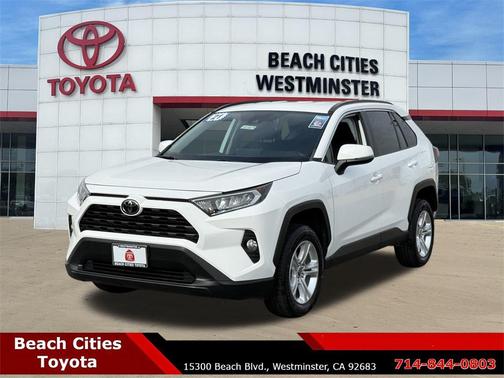 2021 Toyota RAV4 XLE