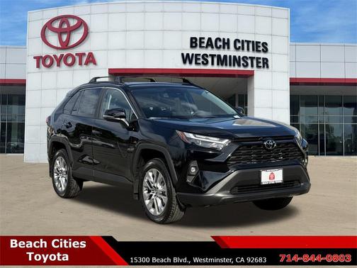 2025 Toyota RAV4 XLE Premium