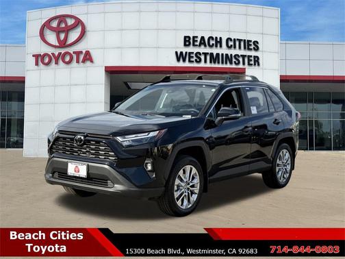 2025 Toyota RAV4 XLE Premium