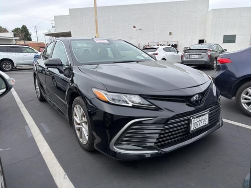 2024 Toyota Camry LE