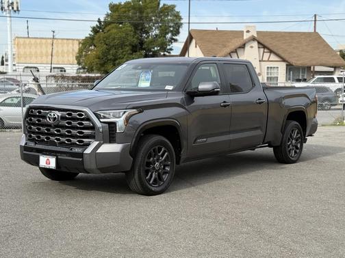 2024 Toyota Tundra Platinum