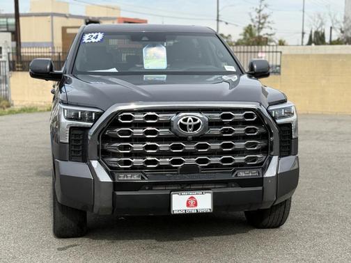 2024 Toyota Tundra Platinum