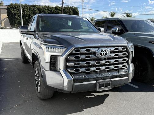 2024 Toyota Tundra Platinum