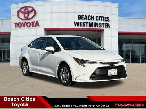 Ice Cap 2025 Toyota Corolla LE