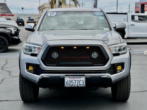 Silver Sky Metallic 2017 Toyota Tacoma TRD Off Road