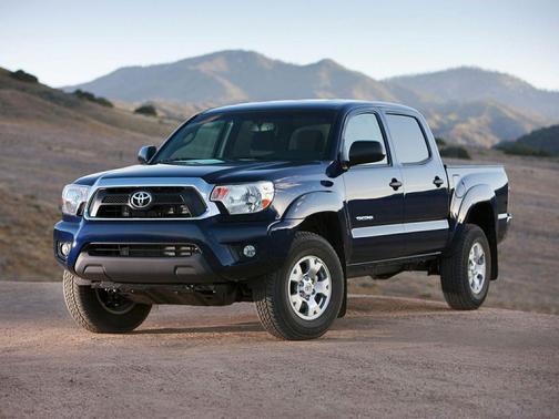 Super White 2013 Toyota Tacoma PreRunner