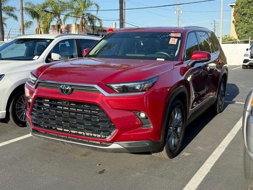 Ruby Flare Pearl 2025 Toyota Grand Highlander Limited