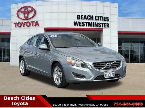 2013 Volvo S60 T5 Platinum