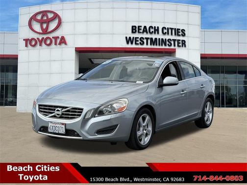 2013 Volvo S60 T5 Platinum