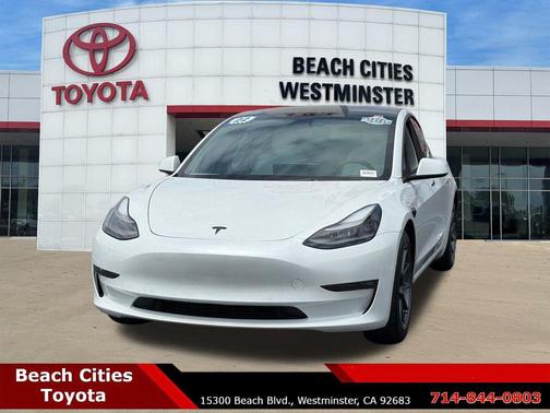 Pearl White Multi-Coat 2022 Tesla Model 3 Long Range