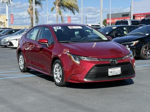 2024 Toyota Corolla LE