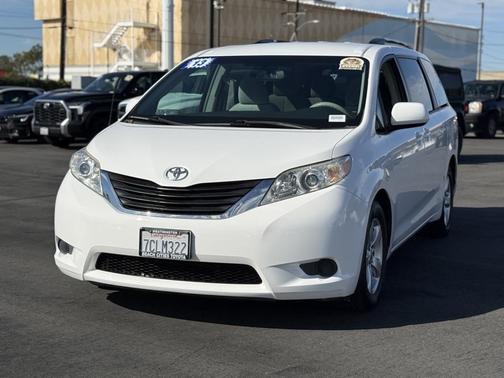 2013 Toyota Sienna LE