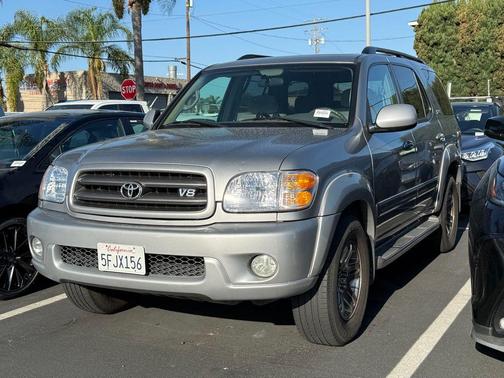 Silver Sky Metallic 2004 Toyota Sequoia SR5