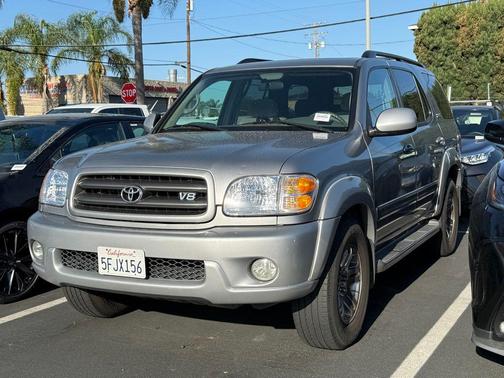 Silver Sky Metallic 2004 Toyota Sequoia SR5