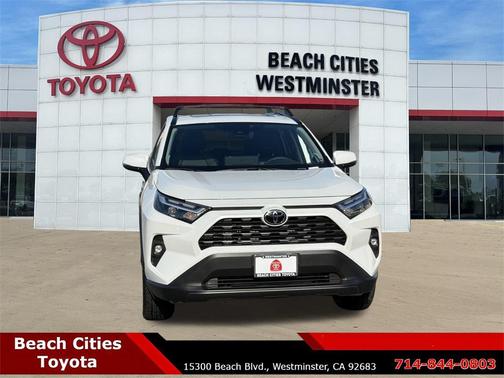 2025 Toyota RAV4 XLE Premium