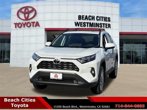 2025 Toyota RAV4 XLE Premium