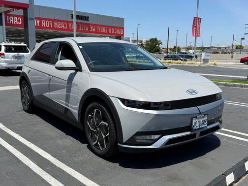 Cyber Gray 2024 Hyundai IONIQ 5 SE