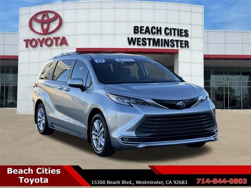 2023 Toyota Sienna Limited