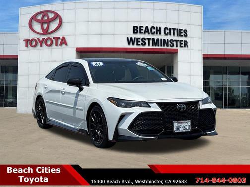 Midnight Black Metallic 2021 Toyota Avalon TRD