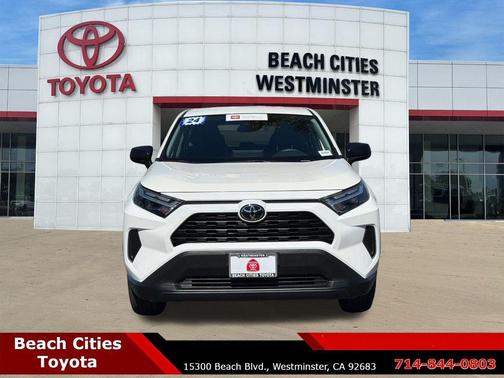 Ice Cap 2024 Toyota RAV4 LE